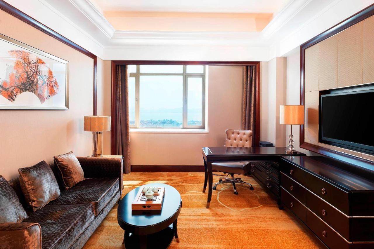 Sheraton Shantou Hotel מראה חיצוני תמונה